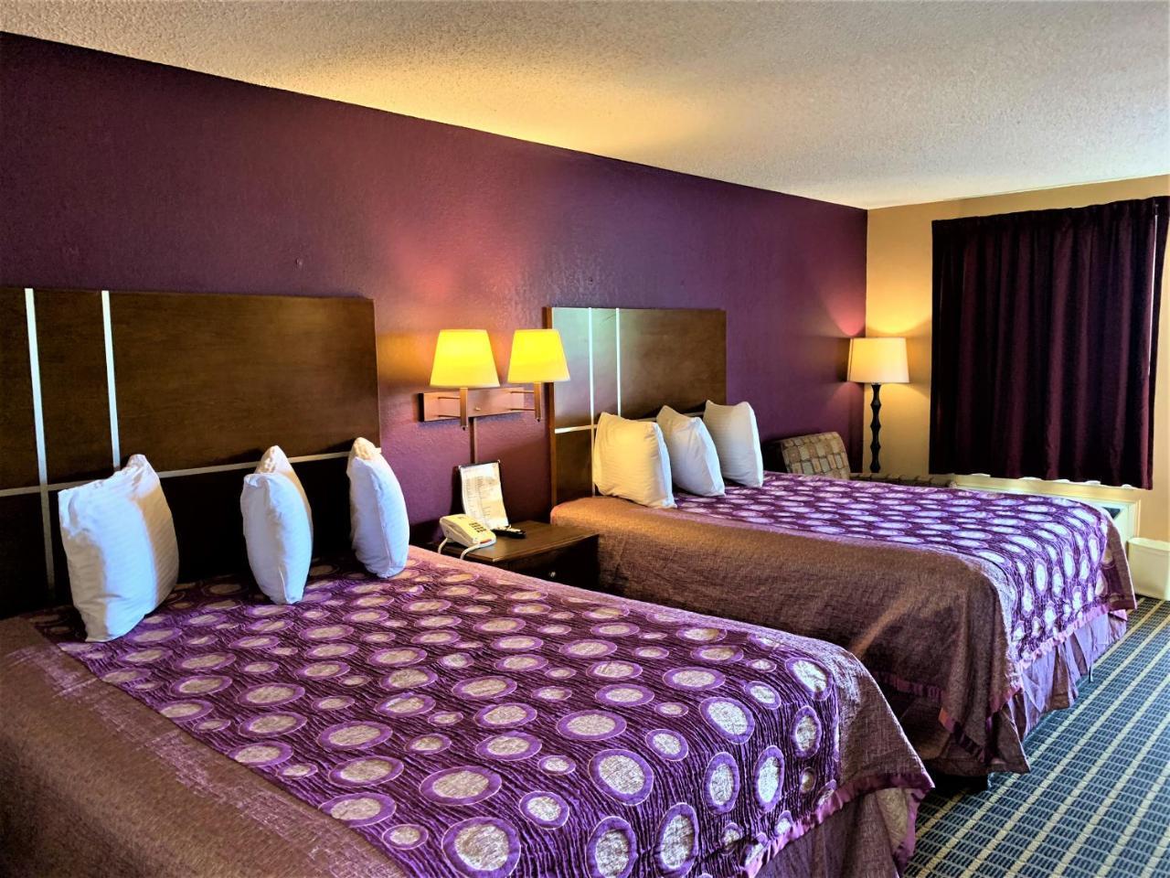 Star Plus Inn & Suites Selmer Exterior foto